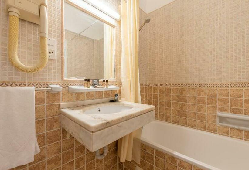 غرفة قياسية مزوَّدة بشُرفة, Baía Beach