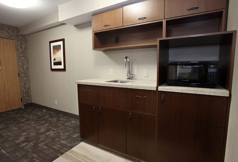 스위트, Best Western Plus Cottontree Inn