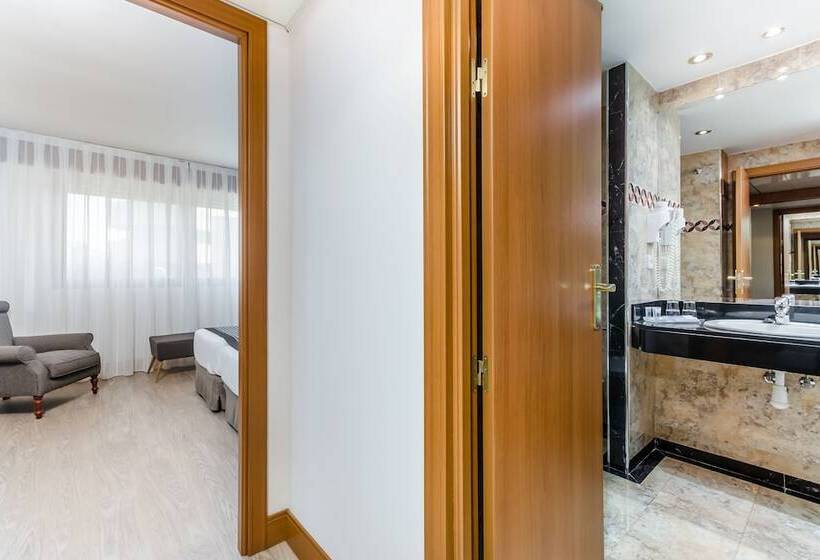 スタンダードトリプルルーム, Exe Campus