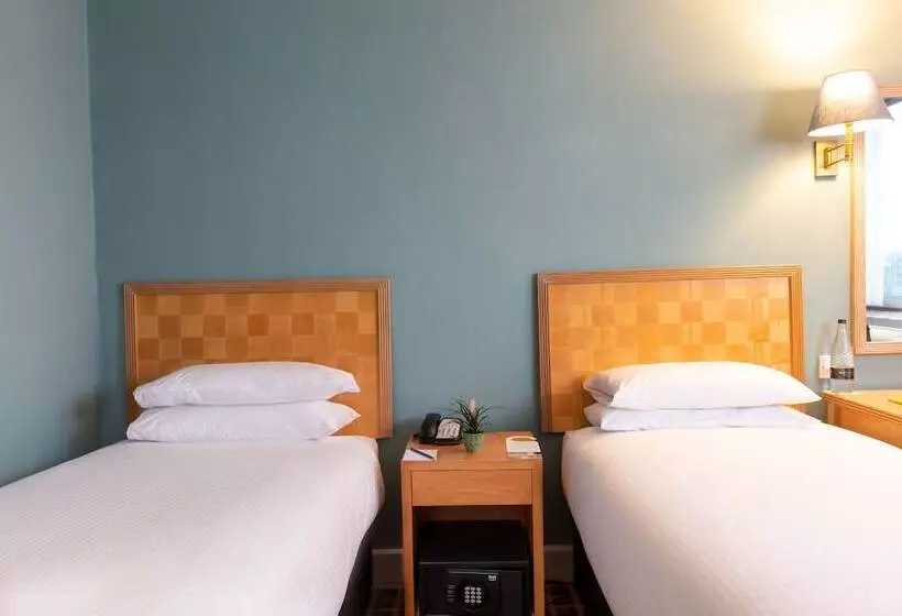 スタンダードルーム, Copthorne Tara Hotel London Kensington