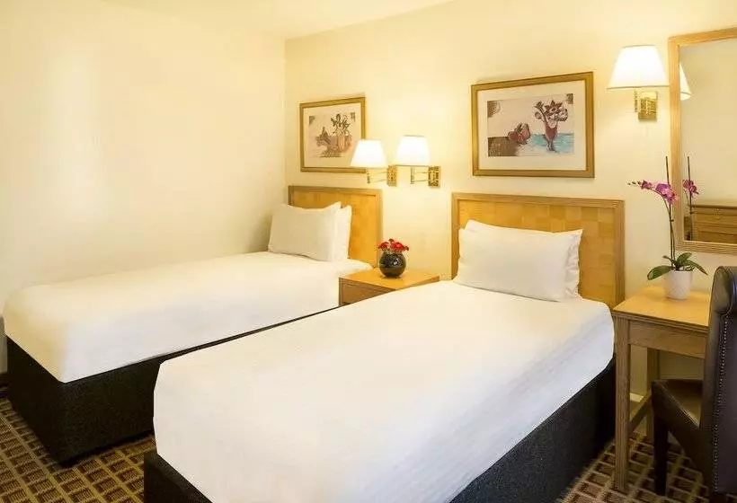 スタンダードルーム, Copthorne Tara Hotel London Kensington