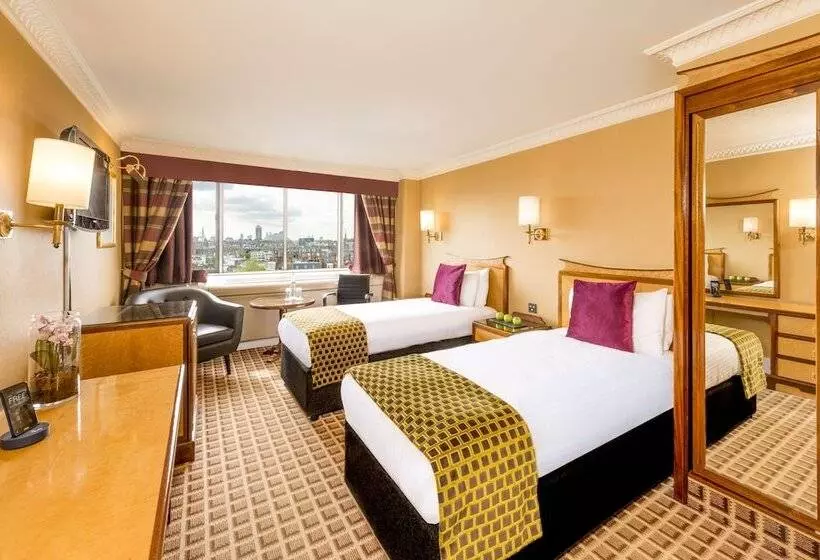クラブルーム, Copthorne Tara Hotel London Kensington