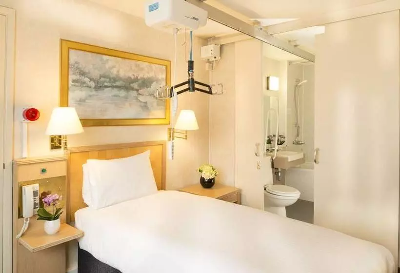 身障者適用スタンダードルーム, Copthorne Tara Hotel London Kensington