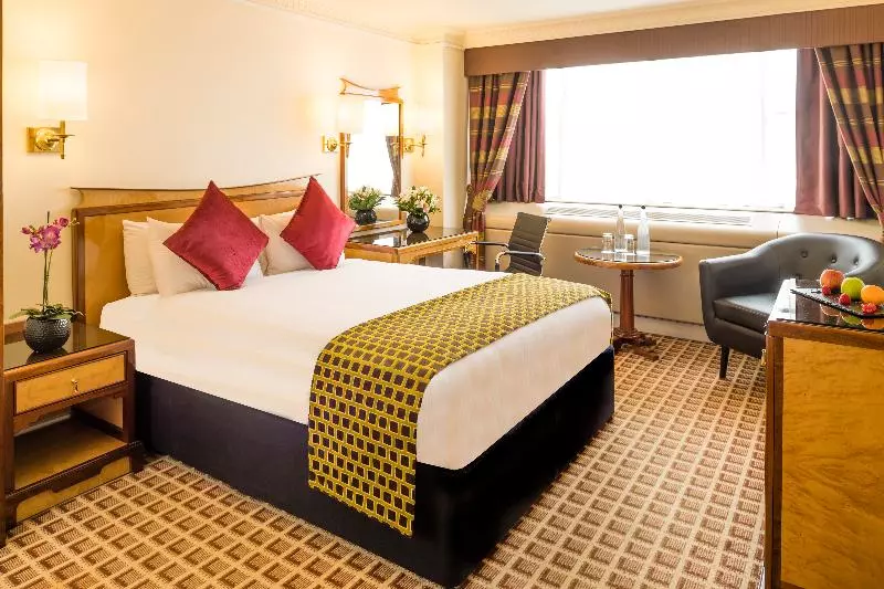 クラブルーム, Copthorne Tara Hotel London Kensington