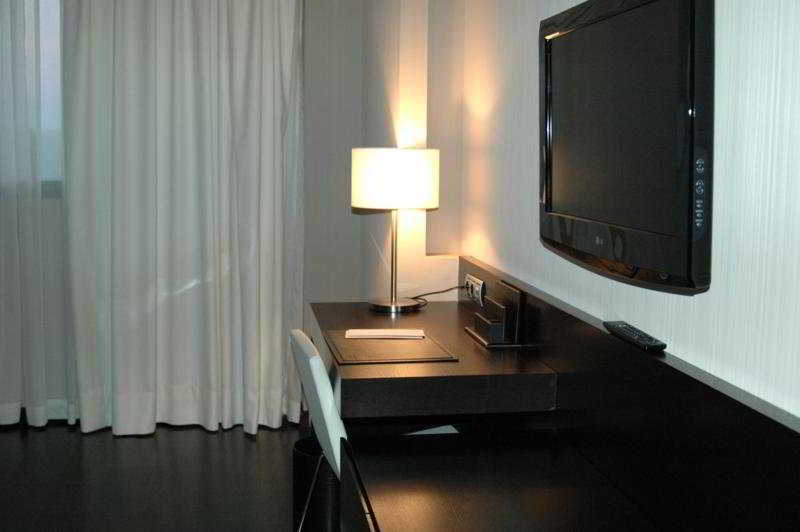 Номер Стандарт, Copthorne Tara Hotel London Kensington