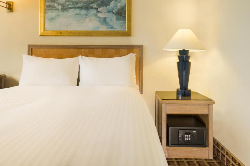 Номер Стандарт, Copthorne Tara Hotel London Kensington