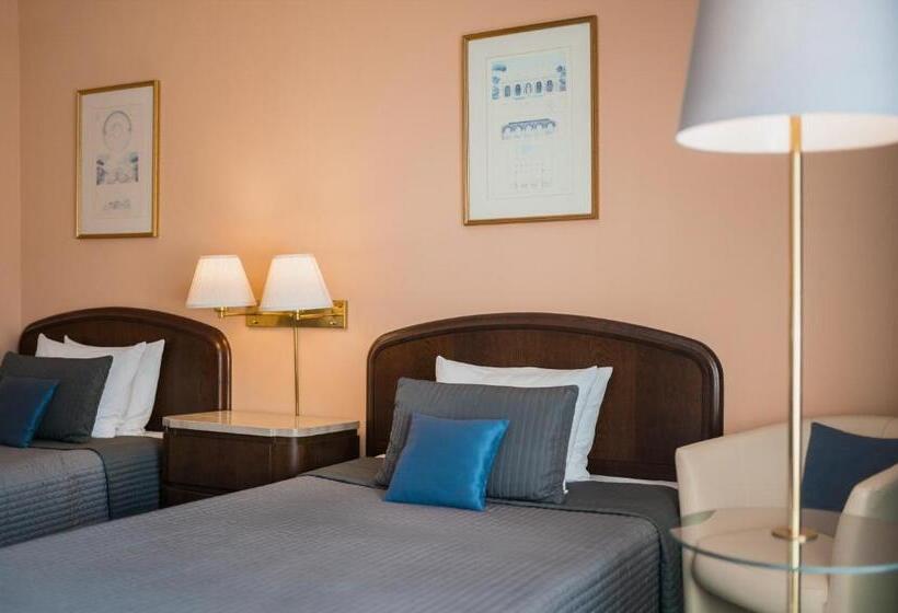 غرفة قياسية, Booking Hotel Crown Piast & Spa