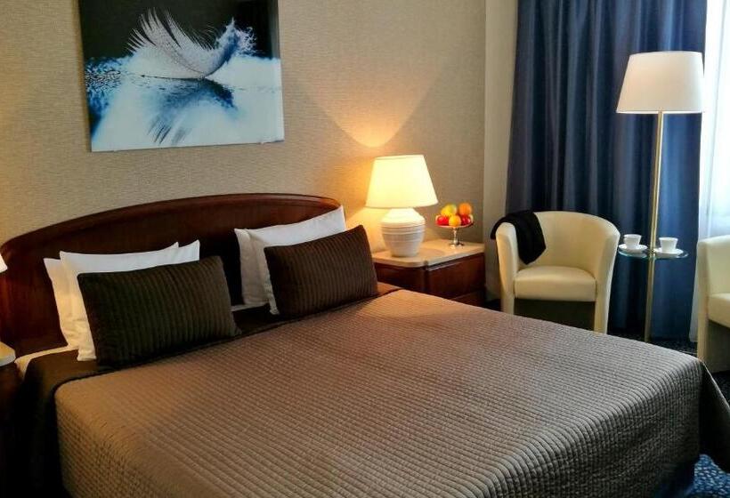 Номер Стандарт, Booking Hotel Crown Piast & Spa