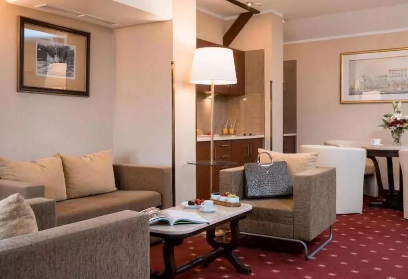 آپارتمان لوکس 1 خوابه, Booking Hotel Crown Piast & Spa