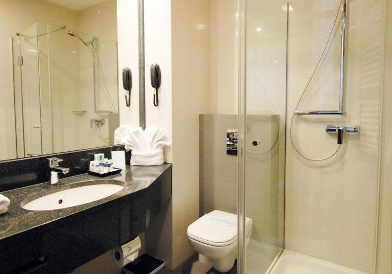 Номер Стандарт, Booking Hotel Crown Piast & Spa