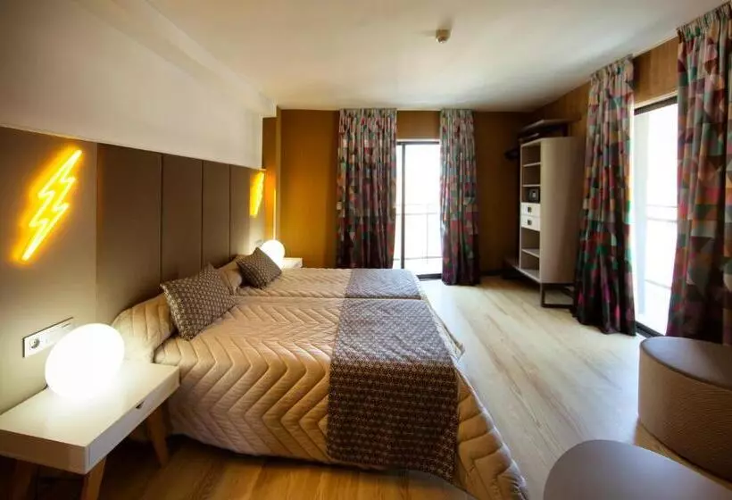 Quarto superior, Cuco
