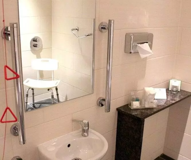 身障者適用スタンダードルーム, Holiday Inn Darlington A1 Scotch Corner, An Ihg