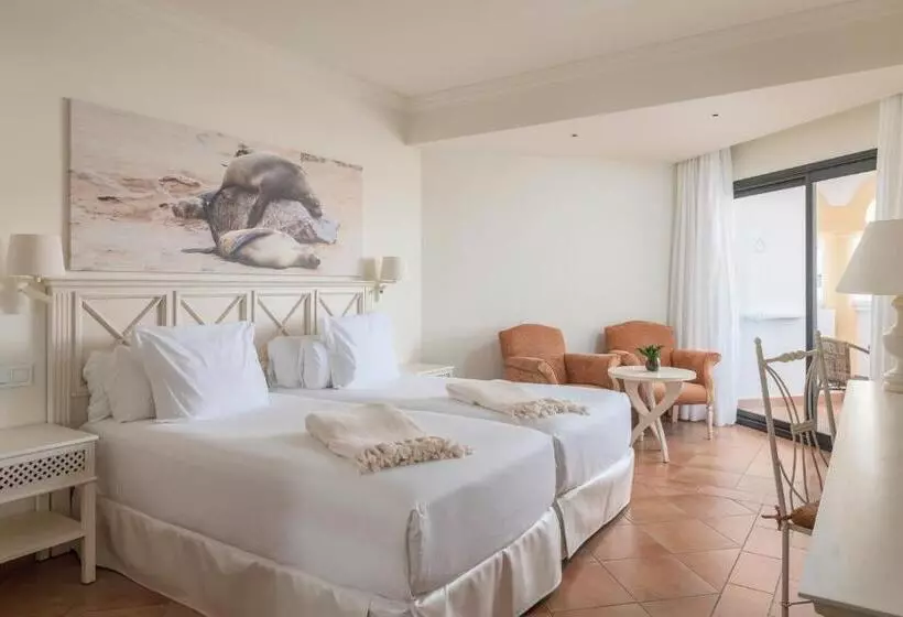 اتاق اساندارد با چشمانداز جانبی به دریا, Iberostar Selection Andalucía Playa