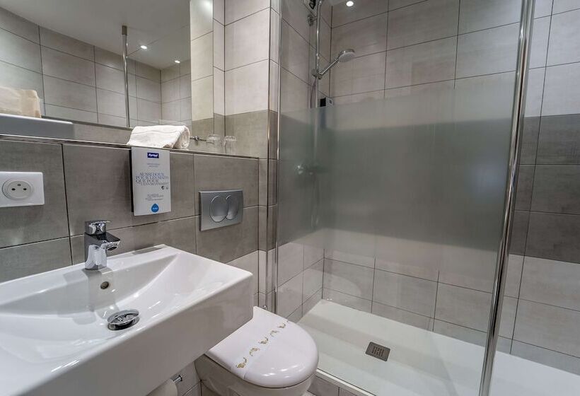 Номер Стандарт Двуспальная Кровать, Kyriad Limoges Sud   Feytiat