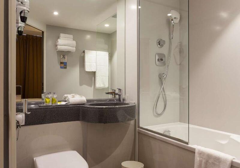 标准三人间, Hôtel Kyriad Rennes Centre Gare