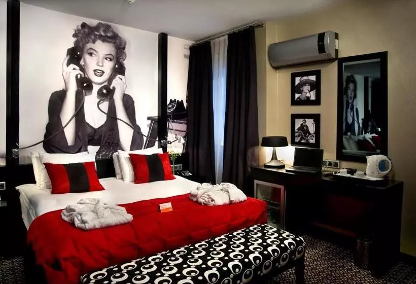 スイート, Maltepe Hotel 2000