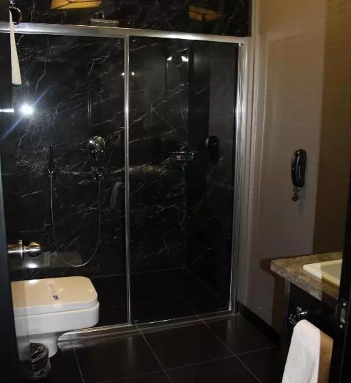 デラックスルーム, Maltepe Hotel 2000