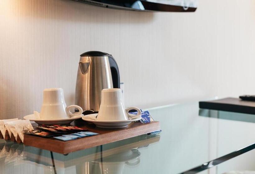 اتاق استاندارد یک نفره, Marques De Pombal