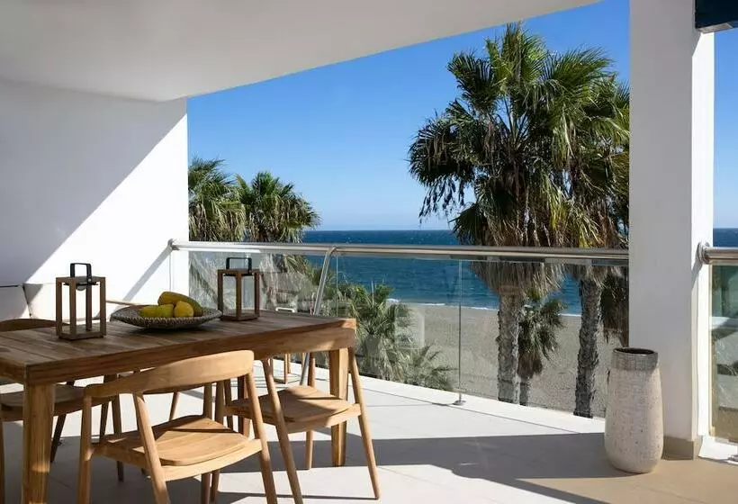 سوییت با چشمانداز دریا, Mett Hotel & Beach Resort Marbella Estepona
