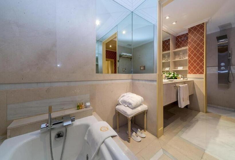 سوییت خانوادگی, Relais & Châteaux Hotel Orfila