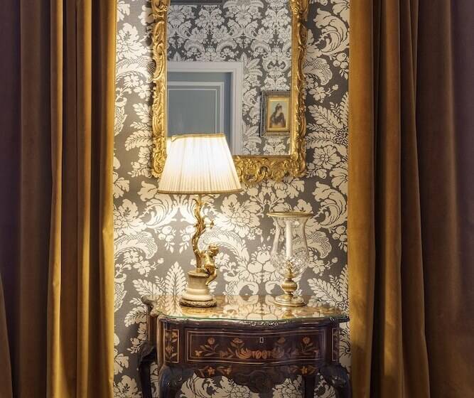 سوییت لوکس, Relais & Châteaux Hotel Orfila