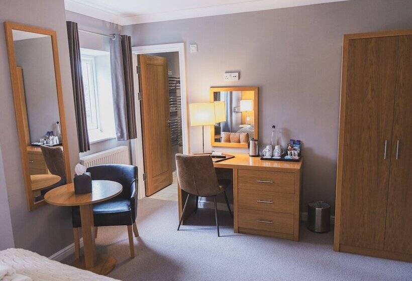 غرفة ديلوكس, Crossways