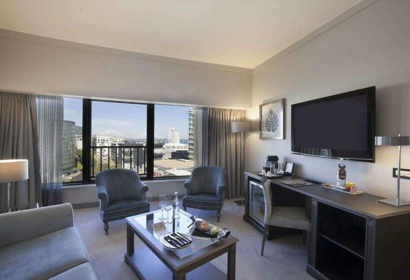 سوییت جونیور, Tivoli Oriente Lisboa