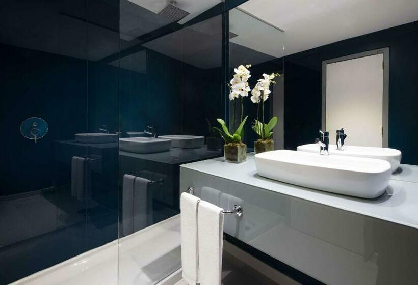 سوییت جونیور, Tivoli Oriente Lisboa