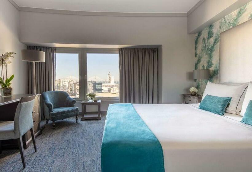 سوییت جونیور, Tivoli Oriente Lisboa