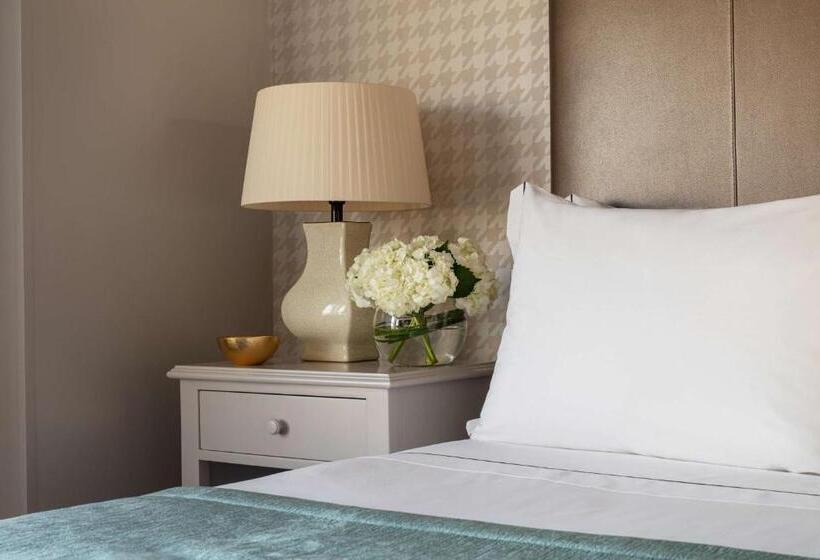 Junior suite with river view, Tivoli Oriente Lisboa