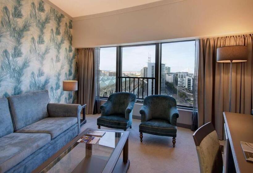 Junior suite with river view, Tivoli Oriente Lisboa