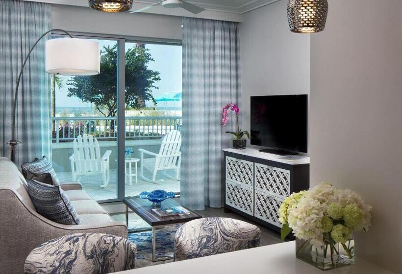 جناح جونيور ذات إطلالة, Treasure Island Beach Resort