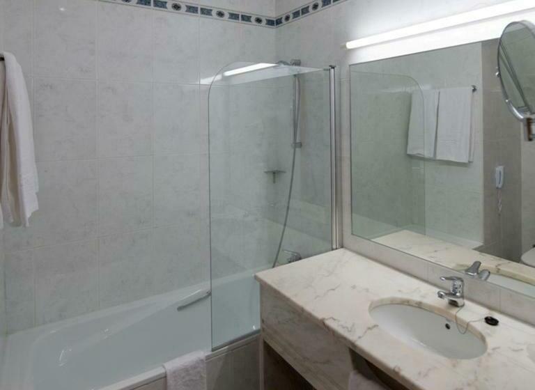 سوییت جونیور, Vila Gale Porto Centro