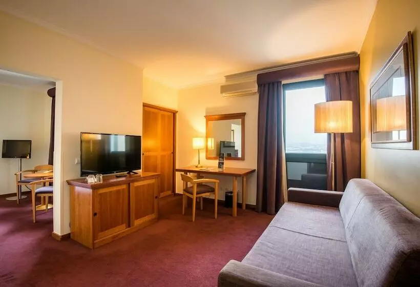سوییت جونیور, Vila Gale Porto   Centro