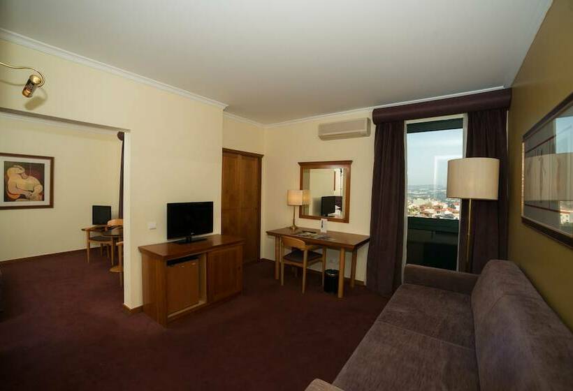 سوییت جونیور سوپریور, Vila Gale Porto Centro