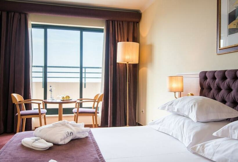 سوییت جونیور سوپریور, Vila Gale Porto   Centro