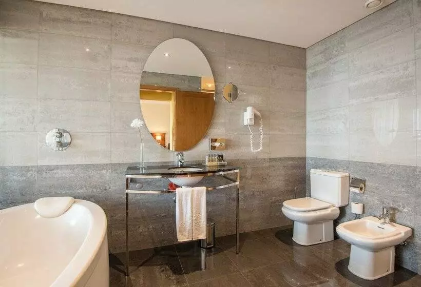 سوییت جونیور سوپریور, Vila Gale Porto   Centro