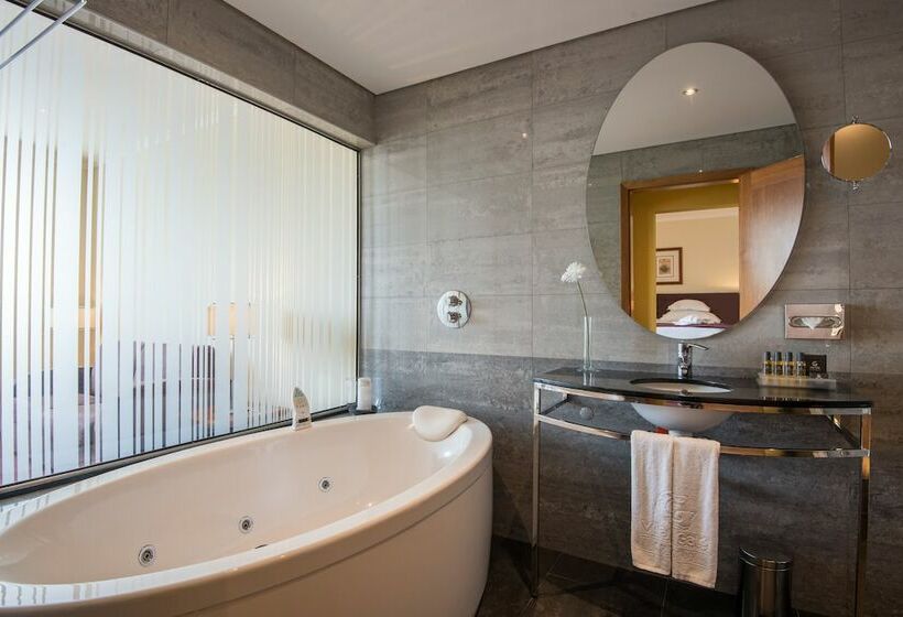 سوییت جونیور سوپریور, Vila Gale Porto Centro