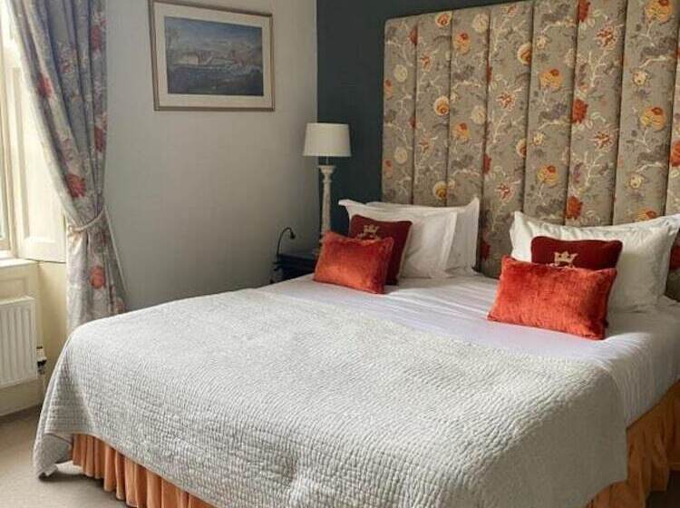 수피리어 룸, The Windsor Town House