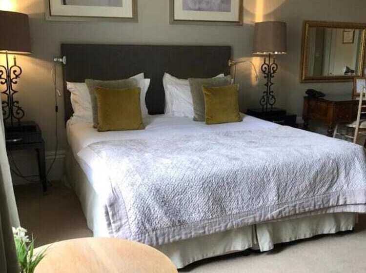 豪华房间, The Windsor Town House