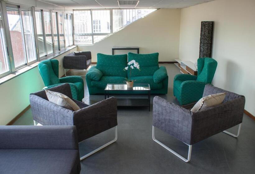 اتاق استاندارد یک نفره, Residencia 12 Octubre