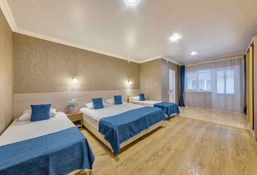 اتاق استاندارد چهار تخته, Atlas