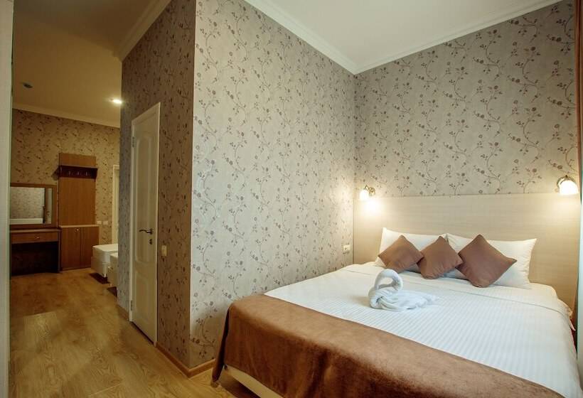 استودیوی استاندارد, Atlas