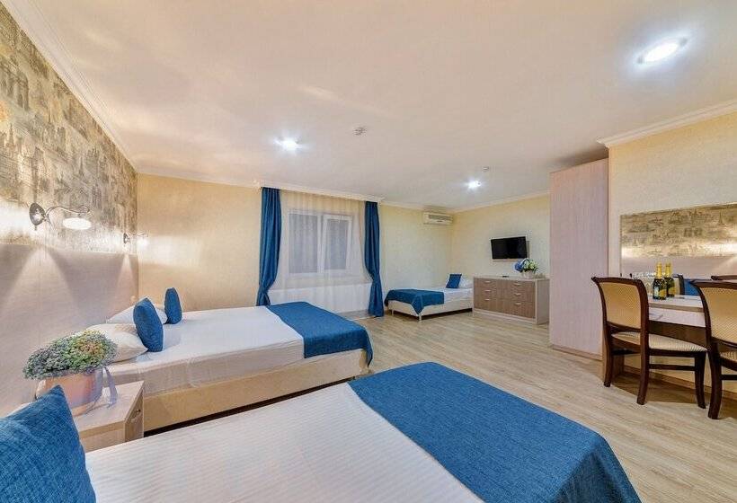 استودیو خانوادگی, Atlas