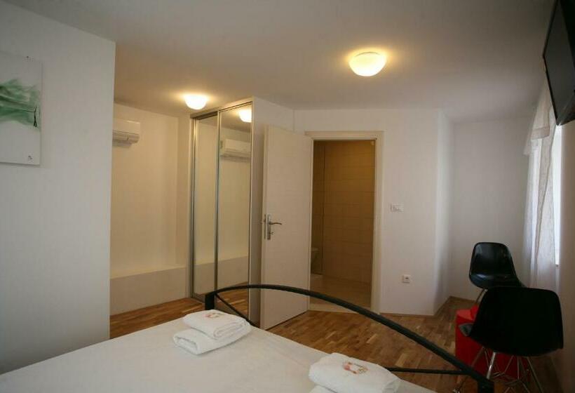 غرفة كومفورت, Rooms Beljan