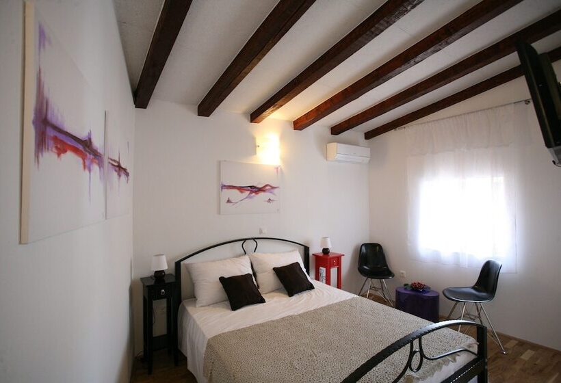 غرفة قياسية, Rooms Beljan