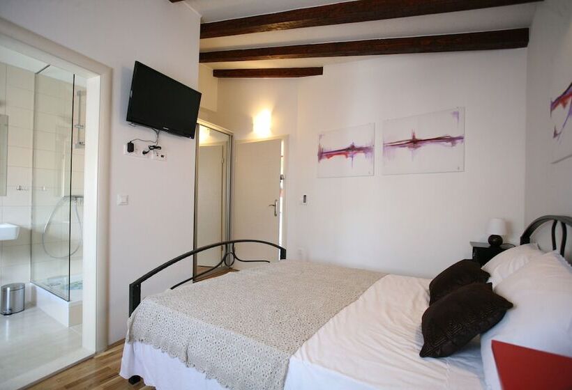 غرفة قياسية, Rooms Beljan