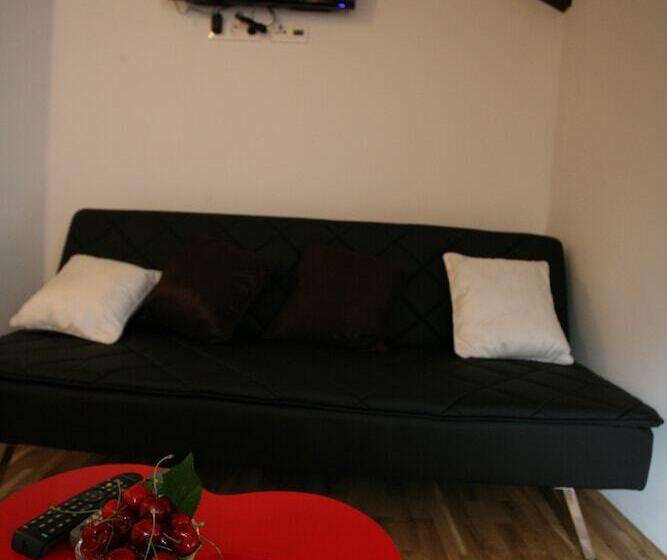 غرفة كومفورت, Rooms Beljan