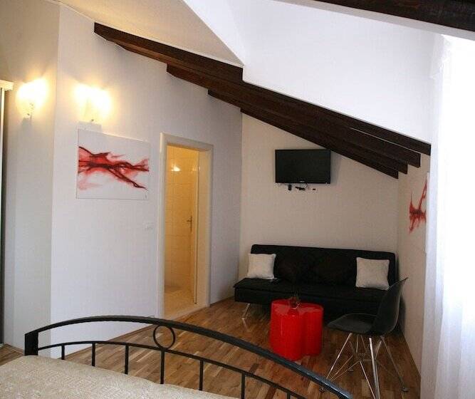 غرفة كومفورت, Rooms Beljan