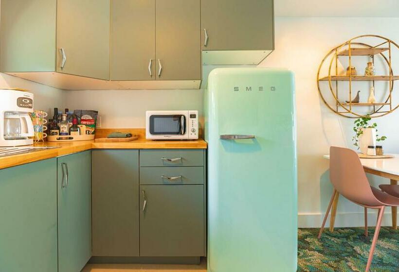 إستوديو ديلوكس, Rye Motor Inn   An Adults Only